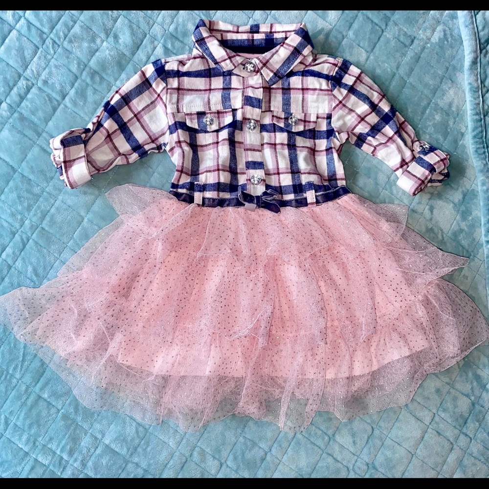 Welcome to Ariana’s closet